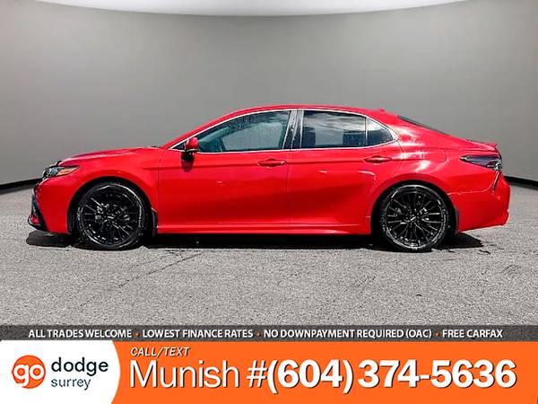 2024 Toyota Camry Hybrid SE Sedan - 1 Owner, No