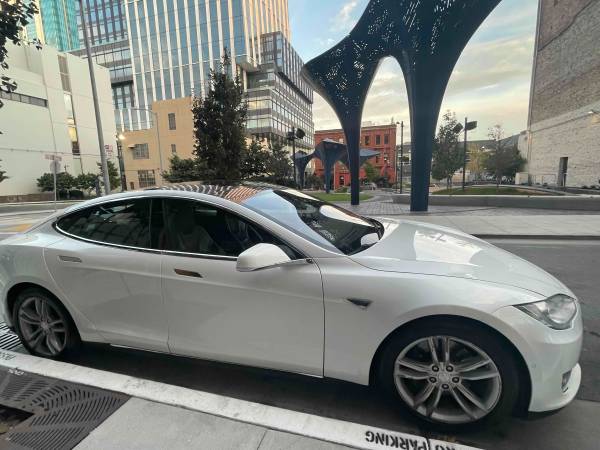 2015 Tesla Model S 70D with MCU II Upgrade for