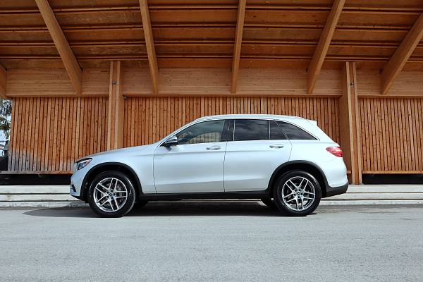 2018 Mercedes-Benz GLC 300 4MATIC for $0 Build Credit, Poor