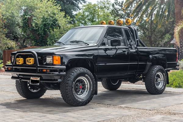 1987 Toyota Pickup SR5 XtraCab 4x4 for $0 Build Credit,