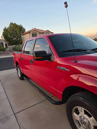2023 Ford F-150 SuperCrew Red - 4 Door - Short
