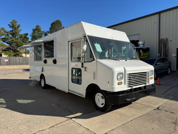 2025 Food Truck Commercial Kitchen (Free Delivery) for $0 Build