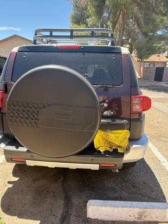 2023 Toyota FJ Cruiser Trim for $0 Build Credit, Poor