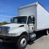 2017 International 4300 26ft High Cube Box with Cummins Liftgate