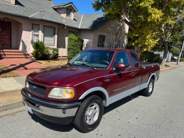 1998 Ford F-150 Lariat Extended Cab for $0 Build Credit,