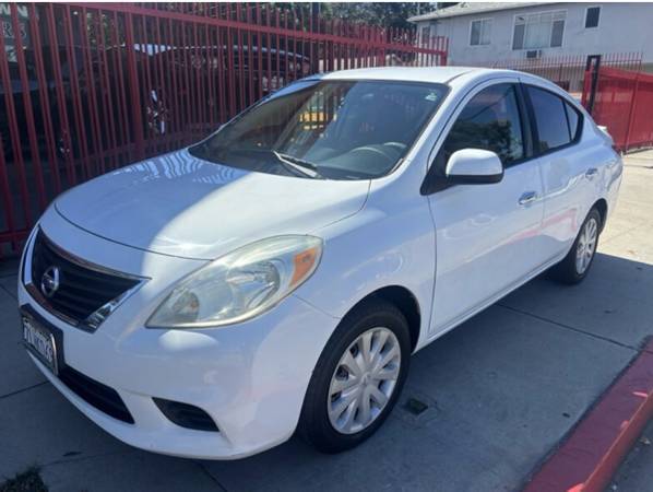 2014 Nissan Versa 1.6 SV for $0 Build Credit, Poor