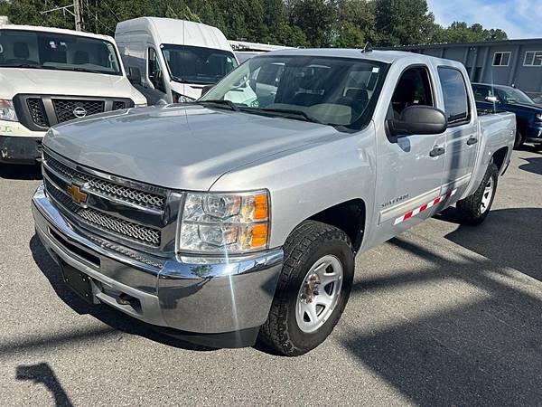 2012 Chevrolet Silverado 1500 4WD Crew Cab Short Box LS