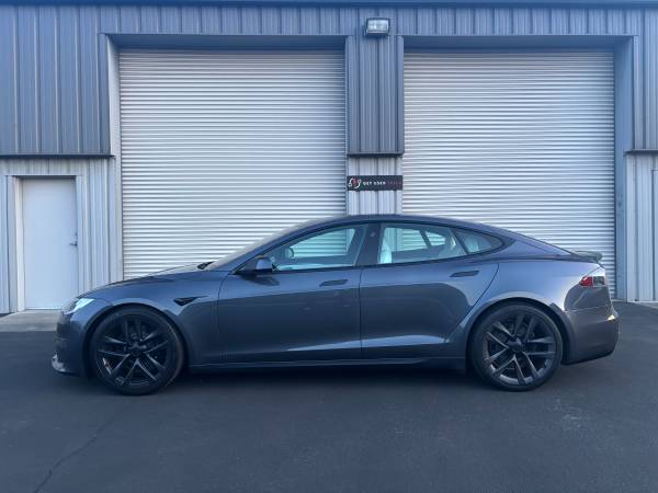 2022 Tesla Model S Plaid for $0 Build Credit, Poor