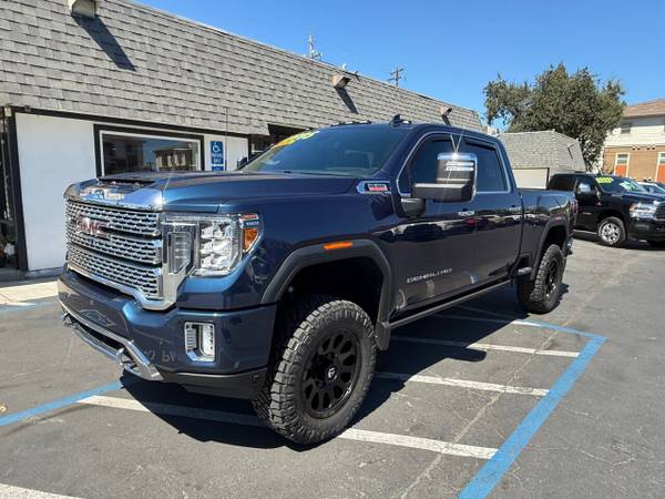 2021 GMC Sierra 2500HD Denali 6.6L Duramax Diesel 4x4 for