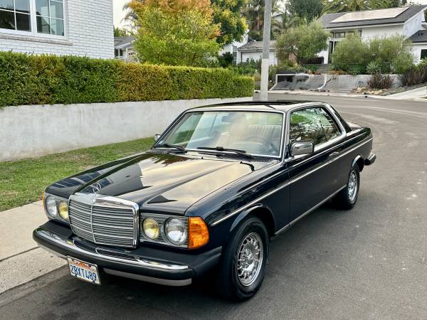 1985 Mercedes 300CD Turbo Coupe for $0 Build Credit, Poor