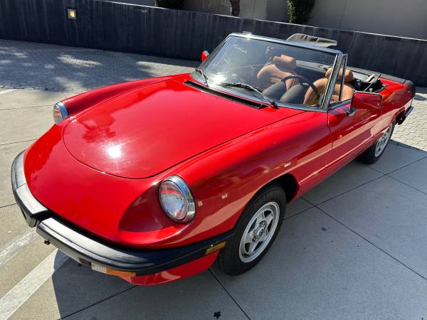 1986 Alfa Romeo Spider Trim for $0 Build Credit, Poor
