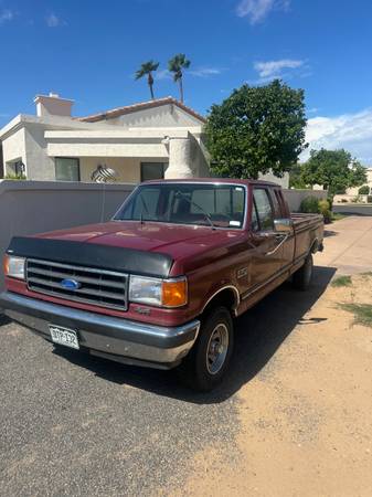 1990 Ford F-150 Lariat 4x4 for $0 Build Credit, Poor