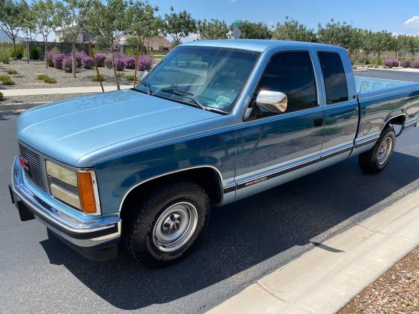 1991 GMC 1500 V8 Trim for $0 Build Credit, Poor