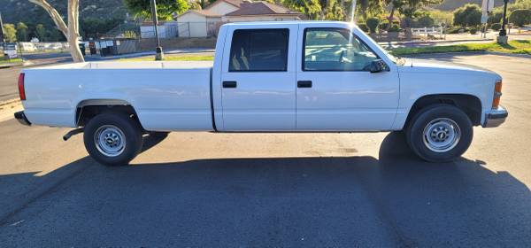 2000 Chevy C3500 Crew Cab 454 7.4L - 41k Miles