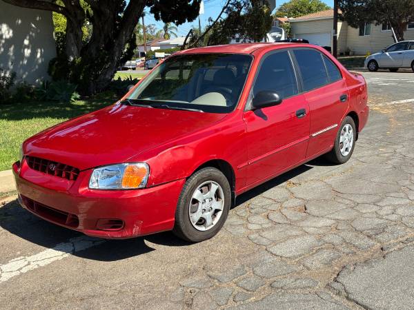 2000 Hyundai Accent Trim 2, Low Miles, 95,000 for $0