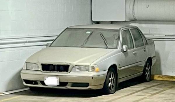 2000 Volvo S60 Trim - 135K Miles - Sold "As