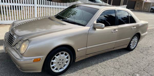 2001 Mercedes Benz E320 Trim for $0 Build Credit, Poor