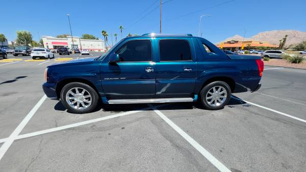 2005 Cadillac Escalade EXT 4WD 1 Owner, 181K Original Miles