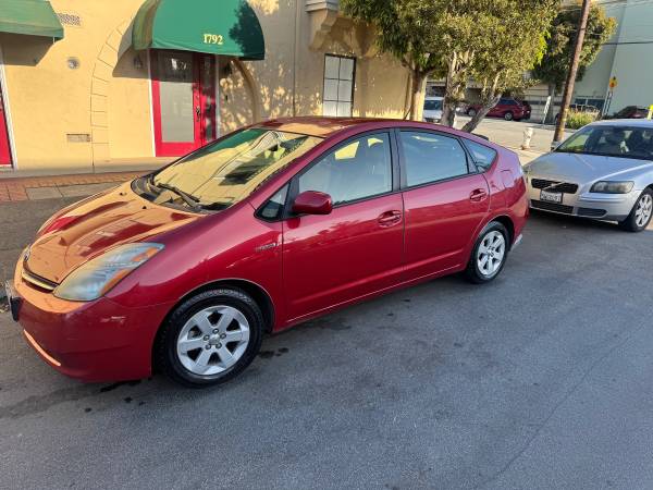 2007 Prius Touring - 1 Owner! for $0 Build Credit,