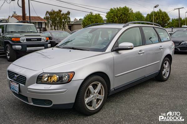 2007 Volvo V50 T5 AWD Manual for $0 Build Credit,