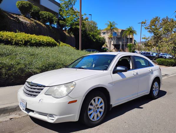 2009 Chrysler Sebring Low Miles for $0 Build Credit, Poor
