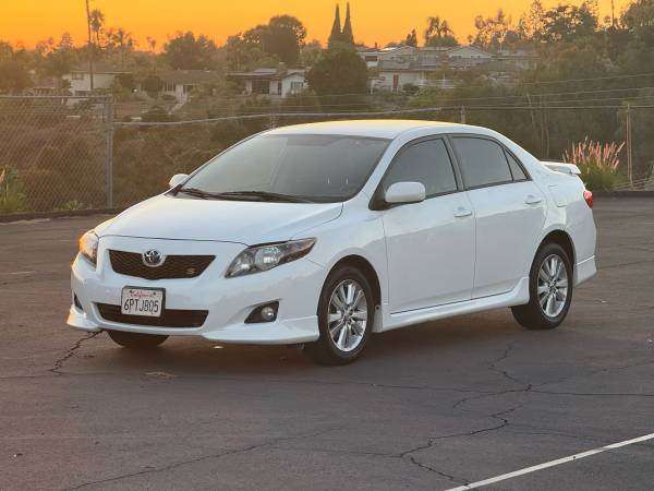 2010 Toyota Corolla S with CarPlay, Clean Title for $0