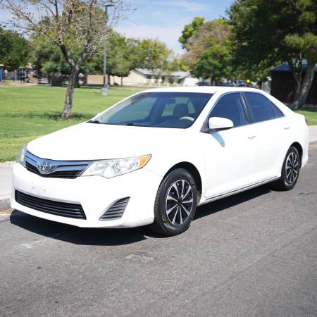 2012 Toyota Camry LE 4D Sedan - Low Miles -