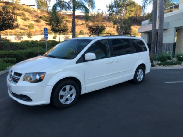 2013 Dodge Grand Caravan SXT for $0 Build Credit, Poor