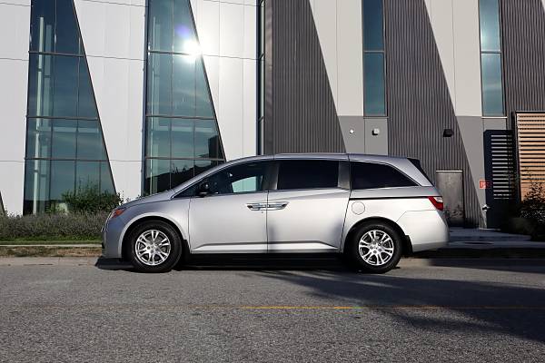 2013 Honda Odyssey EX-L RES for $0 Build Credit, Poor