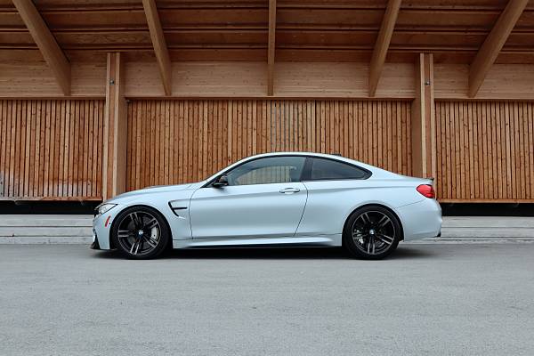 2015 BMW M4 Frozen Silver Edition - 45,459 km for