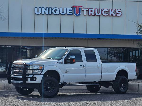 2015 Ford F-350 Super Duty Platinum Crew 4x4 Lifted for