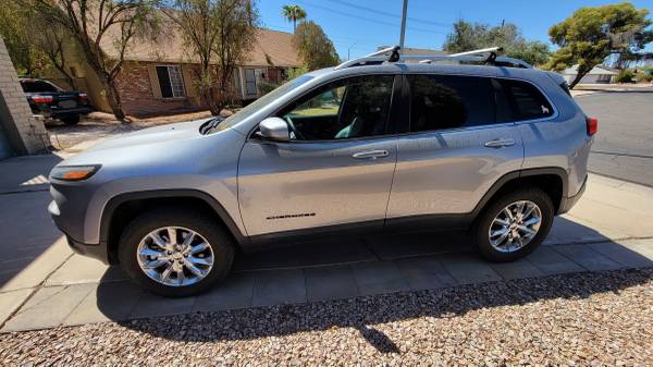 2015 Jeep Cherokee Limited 4x4 3.2L V6 for $0 Build