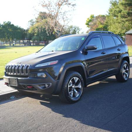 2015 Jeep Cherokee TrailHawk 4D for $0 Build Credit, Poor