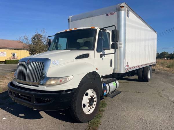 2017 International 4300 24' Box Truck - Cummins for $0