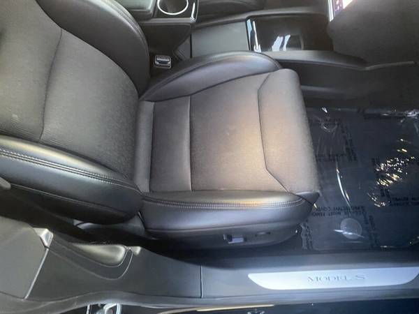 2017 Tesla Model S 75 for $0 Build Credit, Poor