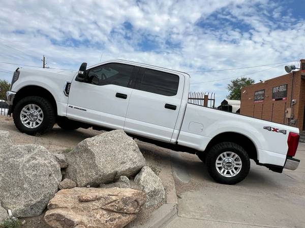 2018 Ford F-250 XLT Crewcab 6.7L Turbo Diesel 4x4 for