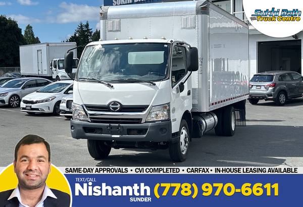 2018 Hino 195 DRY BOX 18' + Roll Up Side