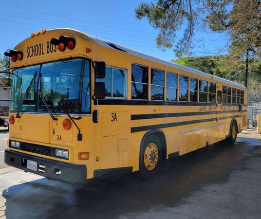 2020 RV Bus - Tiny Home - Clean Title -