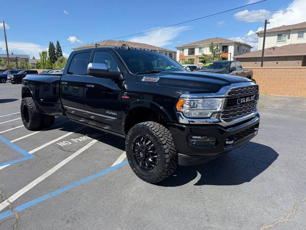 2021 Ram 3500 Limited HO 6.7 Cummins Diesel Dually for