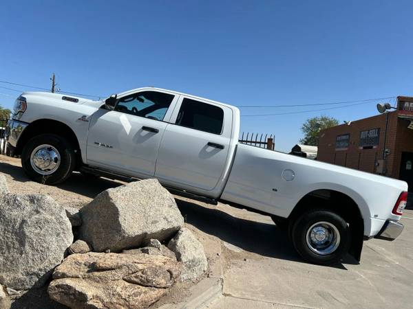2022 RAM 3500 Crew Cab 6.7L Diesel 4x4 Dually for