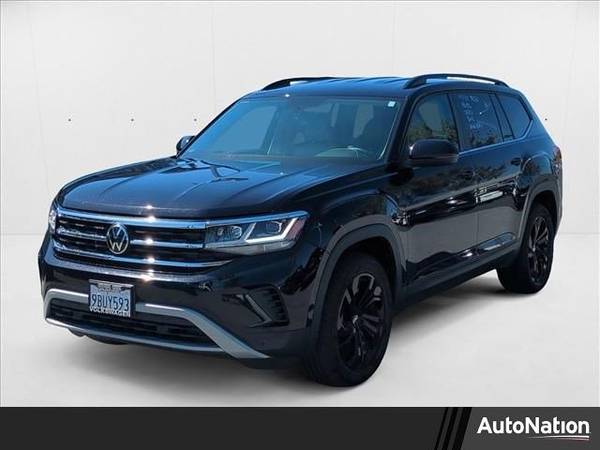2022 Volkswagen Atlas SE w/Technology AWD for $0 Build Credit,