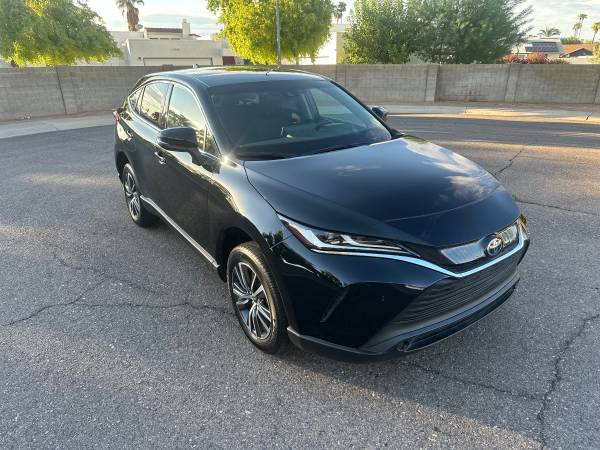 2024 Toyota Venza LE AWD Hybrid for $0 Build Credit,