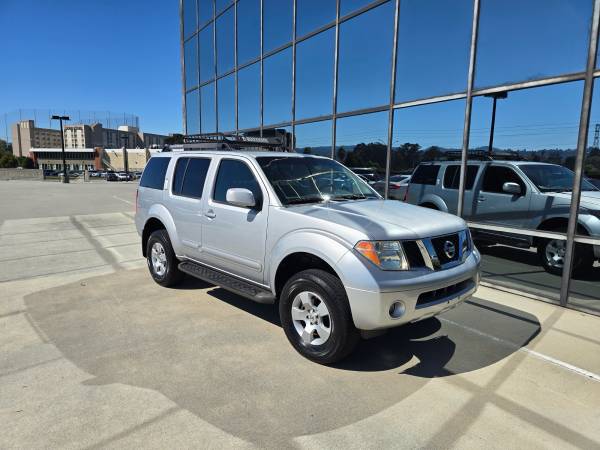 2007 Nissan Pathfinder 4x4 Trim - Low Miles, Runs Amazing