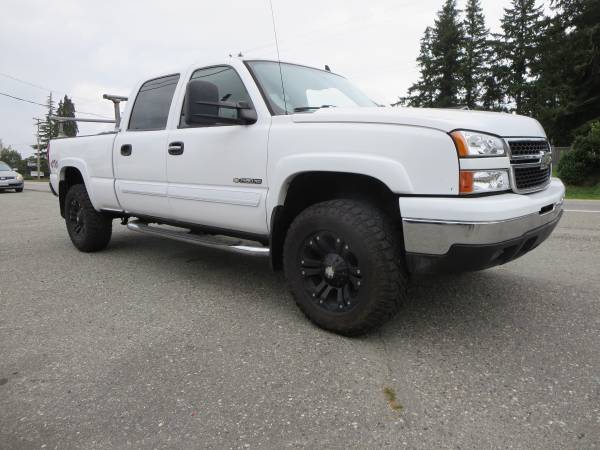 2006 Chevrolet Silverado 1500 LT Crew Cab 4x4 Long Box