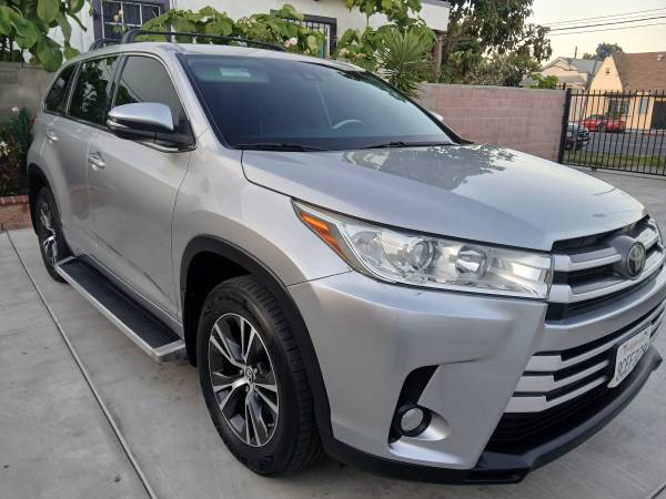 2018 Toyota Highlander LE Clean Title for $0 Build Credit,