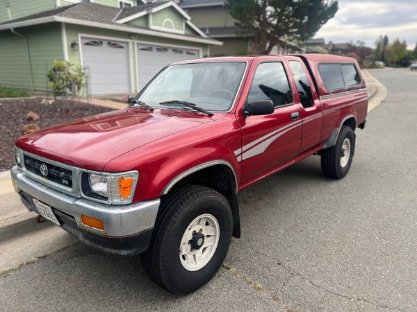 1993 Toyota Truck SR5 4x4 for $0 Build Credit, Poor