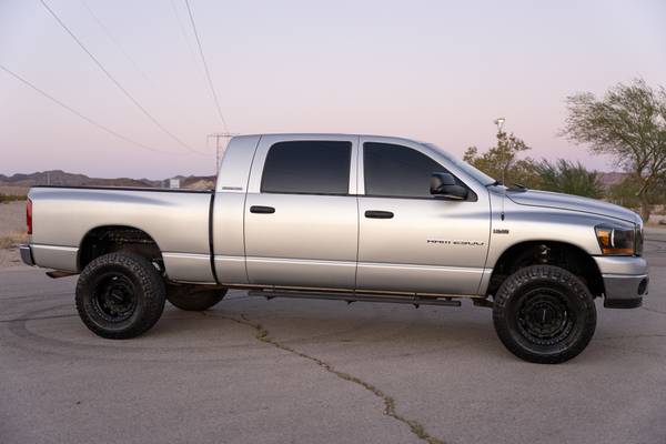 2006 Dodge Ram 2500 Megacab Laramie Hemi 4x4 for $0