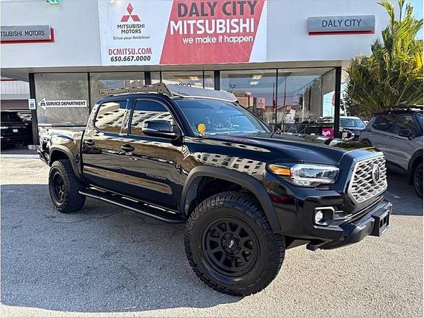 2023 Toyota Tacoma TRD Off-Road Double Cab 4D 5 ft