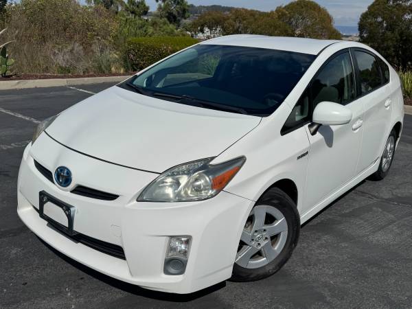 2011 Toyota Prius Trim - Clean Title, 108K Miles, Great
