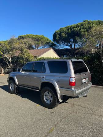 FOR SALE! - 2001 Toyota 4Runner Trim for $0 Build